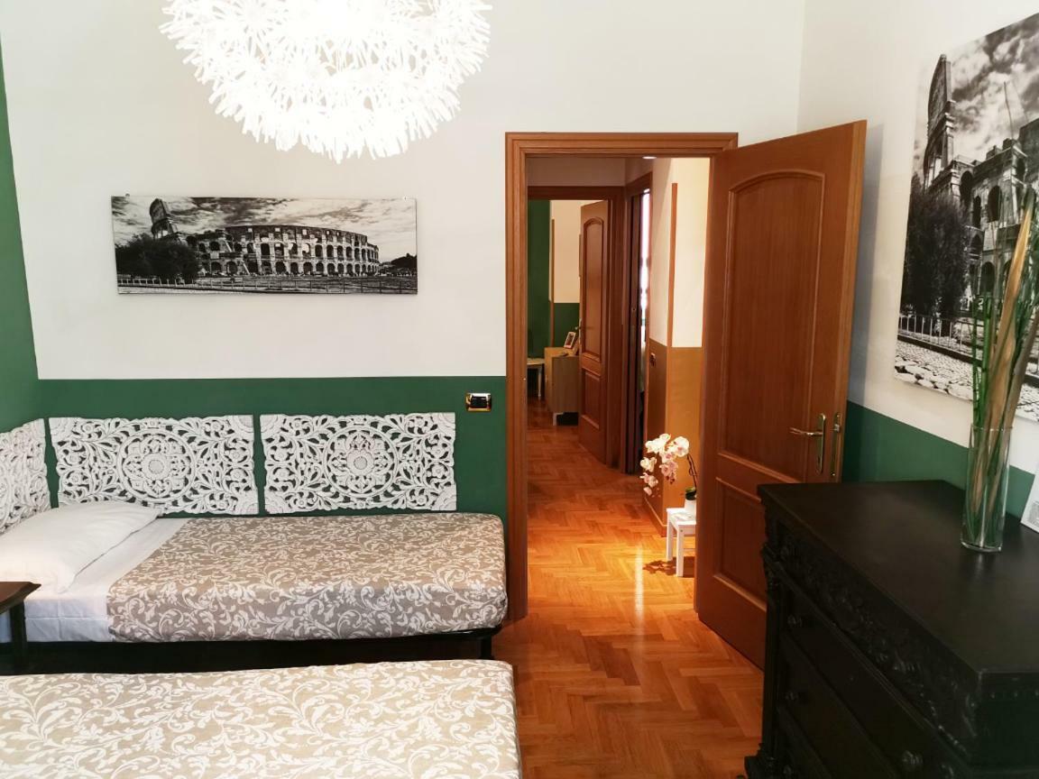 Colosseo Imperial Apartment