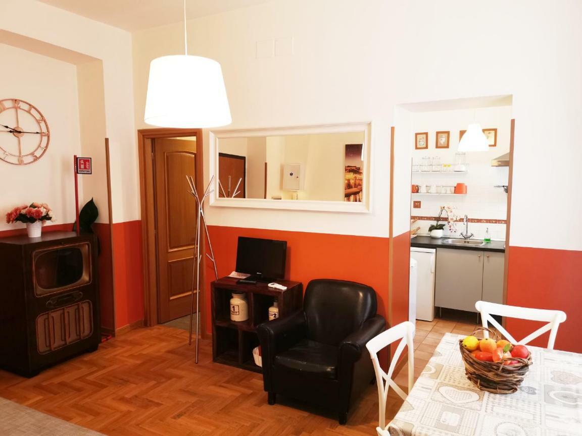 Apartment Colosseo Imperial *